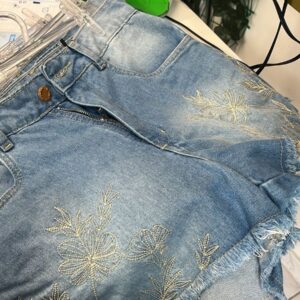 Short Jeans Bordado